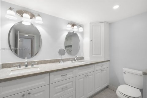 Copropriété à vendre à Boca Raton, Floride: 2 chambres, 114.27 m2 № 1872333 - photo 19