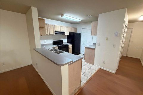 Condo in Orlando, Florida, 3 bedrooms  № 2220618 - photo 6
