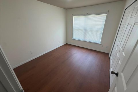 Condo in Orlando, Florida, 3 bedrooms  № 2220618 - photo 11