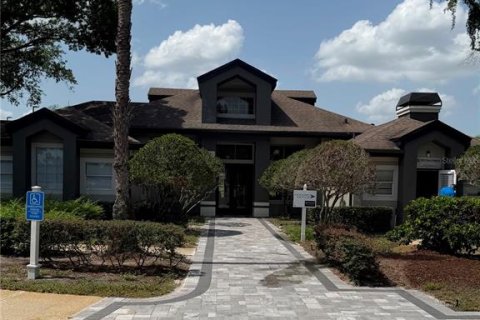 Condo in Orlando, Florida, 3 bedrooms  № 2220618 - photo 20