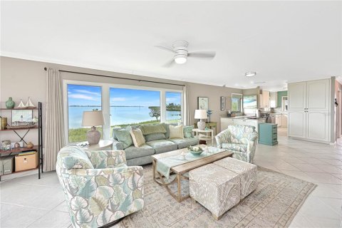 Condo in Bradenton, Florida, 2 bedrooms  № 1517203 - photo 18