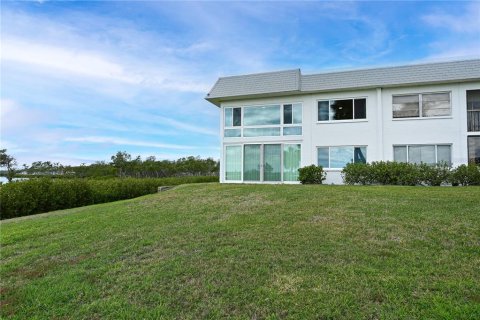 Condo in Bradenton, Florida, 2 bedrooms  № 1517203 - photo 30