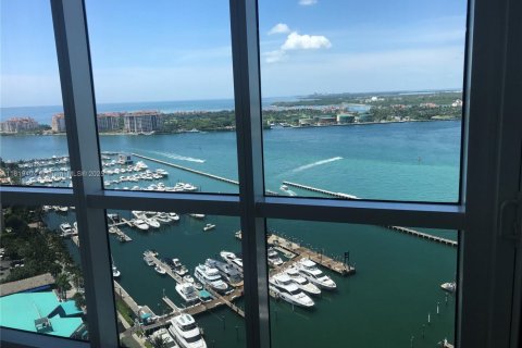 Copropriété à louer à Miami Beach, Floride: 3 chambres, 276.29 m2 № 1779902 - photo 15