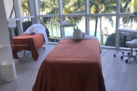 Copropriété à louer à Miami Beach, Floride: 3 chambres, 276.29 m2 № 1779902 - photo 19