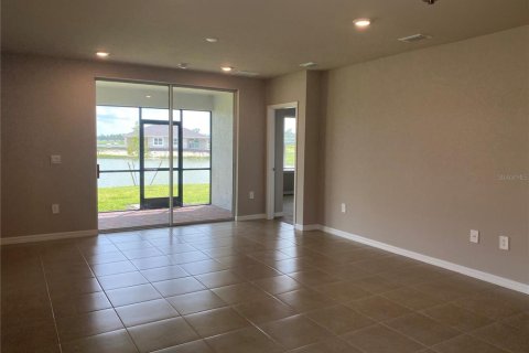 Casa en alquiler en Port Charlotte, Florida, 2 dormitorios, 139.63 m2 № 1808637 - foto 9