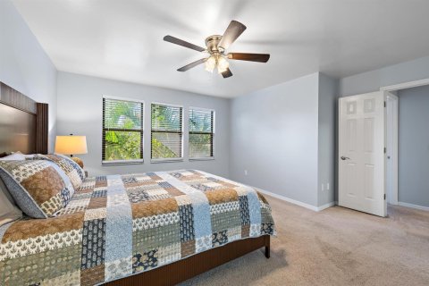 Townhouse in Royal Palm Beach, Florida 3 bedrooms, 158.86 sq.m. № 2376960 - photo 9