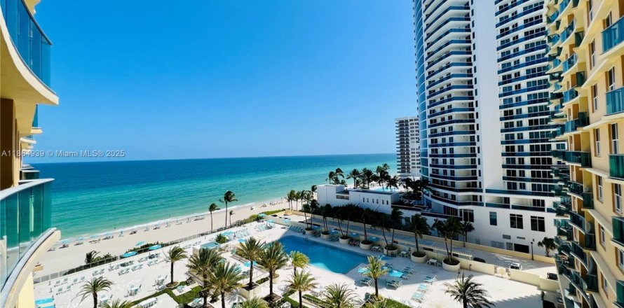 Condo in Hollywood, Florida, 1 bedroom  № 1957680