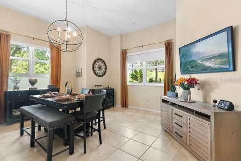 Condo in West Palm Beach, Florida, 2 bedrooms  № 1906991 - photo 15