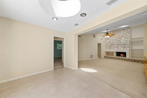 Villa ou maison à vendre à Gainesville, Floride: 4 chambres, 311.04 m2 № 2104924 - photo 20