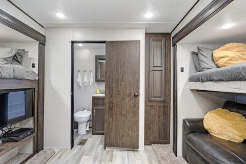 Снять в аренду квартиру в Эллентон, Флорида 1 комната, 37.16м2, № 220274 - фото 4