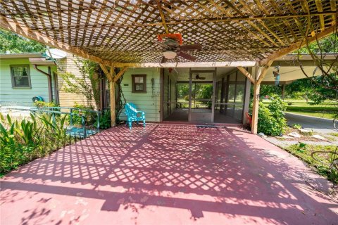 House in Lawtey, Florida 2 bedrooms, 140.84 sq.m. № 1894113 - photo 8