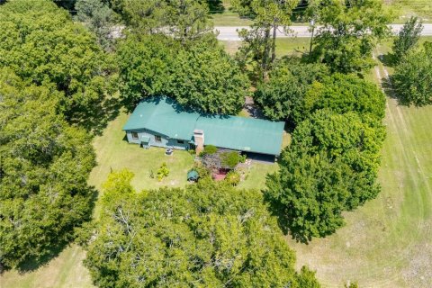 House in Lawtey, Florida 2 bedrooms, 140.84 sq.m. № 1894113 - photo 17
