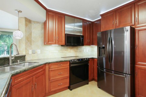 Copropriété à louer à Hypoluxo, Floride: 3 chambres, 120.59 m2 № 2399779 - photo 11