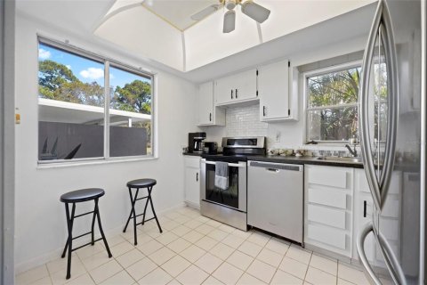 Casa en venta en Clearwater, Florida, 1 dormitorio, 76.64 m2 № 2096736 - foto 20