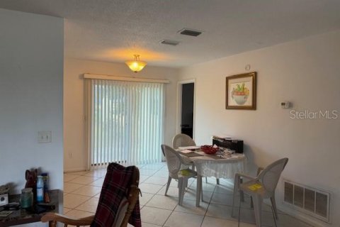 House in Ocala, Florida 2 bedrooms, 104.05 sq.m. № 1803230 - photo 11