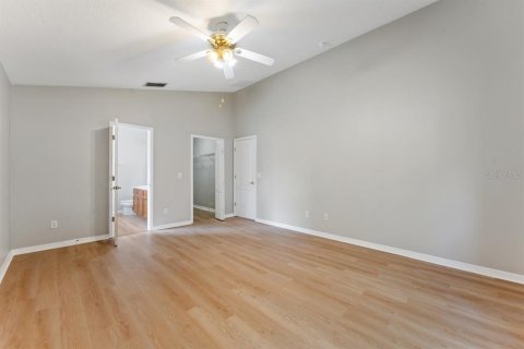 House in Orlando, Florida 3 bedrooms, 127.09 sq.m. № 1850004 - photo 8