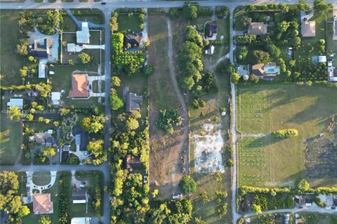 Terreno en venta en Miami, Florida № 1855348 - foto 6