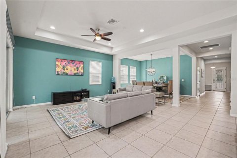 House in Apollo Beach, Florida 4 bedrooms, 232.81 sq.m. № 2114800 - photo 6
