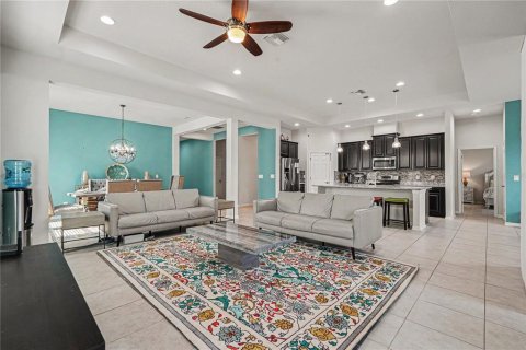 House in Apollo Beach, Florida 4 bedrooms, 232.81 sq.m. № 2114800 - photo 5