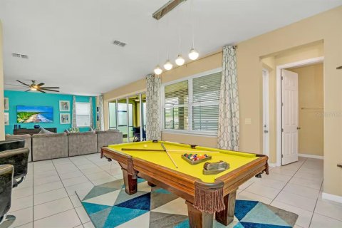 Casa en venta en Kissimmee, Florida, 9 dormitorios, 405.33 m2 № 1908526 - foto 15