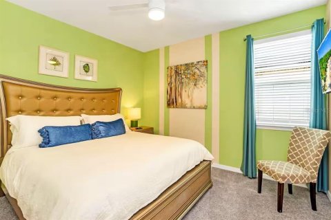 Casa en venta en Kissimmee, Florida, 9 dormitorios, 405.33 m2 № 1908526 - foto 29