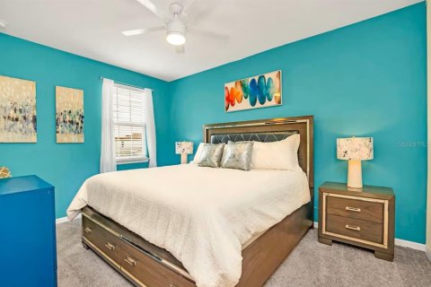 Casa en venta en Kissimmee, Florida, 9 dormitorios, 405.33 m2 № 1908526 - foto 28