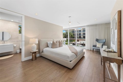 Villa ou maison à vendre à Fort Lauderdale, Floride: 7 chambres, 680.51 m2 № 2082267 - photo 14