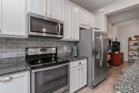 Touwnhouse à vendre à Bradenton, Floride: 3 chambres, 145.3 m2 № 2199853 - photo 18