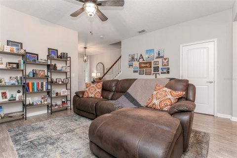 Touwnhouse à vendre à Bradenton, Floride: 3 chambres, 145.3 m2 № 2199853 - photo 10