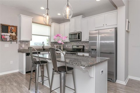 Touwnhouse à vendre à Bradenton, Floride: 3 chambres, 145.3 m2 № 2199853 - photo 16