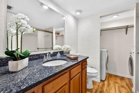 Townhouse in Seminole, Florida 3 bedrooms, 170.85 sq.m. № 2116996 - photo 12