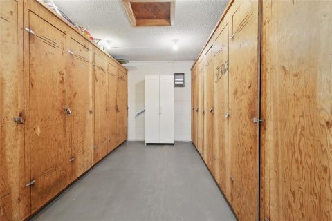 Condo in Sarasota, Florida, 2 bedrooms  № 1655628 - photo 19