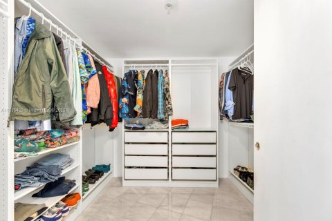 Condominio en venta en Miami Beach, Florida, 2 dormitorios, 120.12 m2 № 1935130 - foto 20