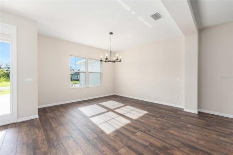 House in Ocala, Florida 3 bedrooms, 213.12 sq.m. № 1898570 - photo 6