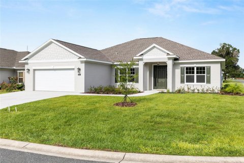 House in Ocala, Florida 3 bedrooms, 213.12 sq.m. № 1898570 - photo 1
