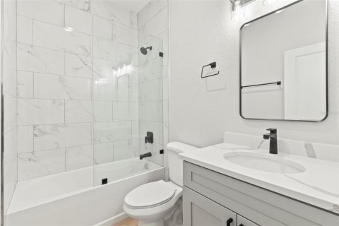 Apartamento en alquiler en Port Charlotte, Florida, 3 dormitorios, 115.66 m2 № 1796138 - foto 11