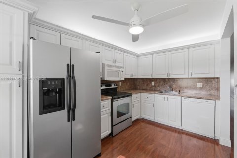 Copropriété à vendre à Coconut Creek, Floride: 2 chambres, 112.41 m2 № 2026625 - photo 7