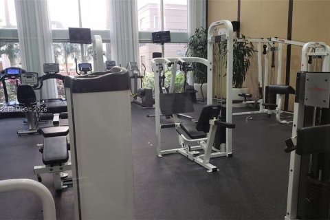 Condo in Sunny Isles Beach, Florida, 2 bedrooms  № 2042148 - photo 20