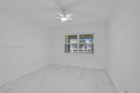 Copropriété à vendre à Deerfield Beach, Floride: 2 chambres, 76.18 m2 № 1961325 - photo 20
