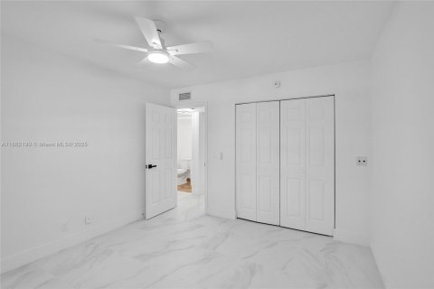 Copropriété à vendre à Deerfield Beach, Floride: 2 chambres, 76.18 m2 № 1961325 - photo 22