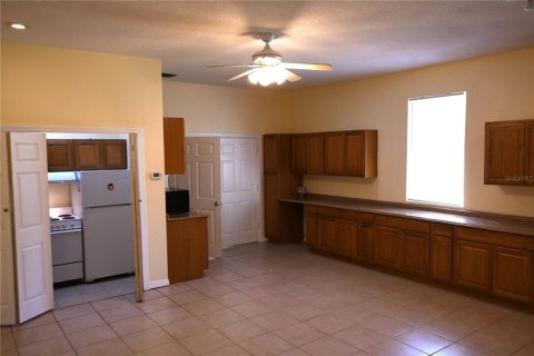 House in Gainesville, Florida 5 bedrooms, 344.85 sq.m. № 2210053 - photo 20