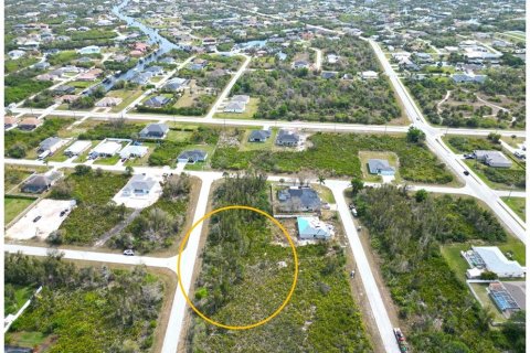 Terreno en venta en Port Charlotte, Florida № 1774730 - foto 2