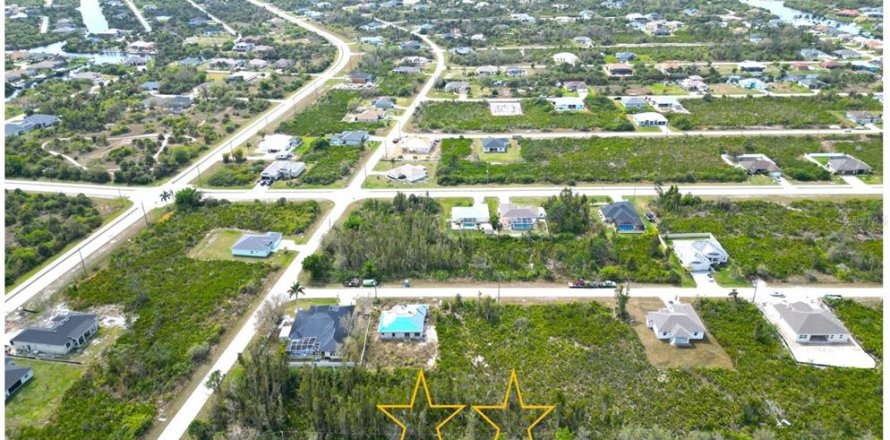 Terreno en Port Charlotte, Florida № 1774730