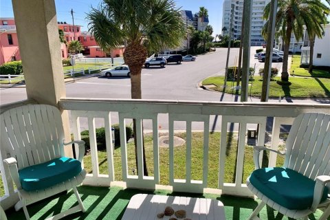 Condo in Saint Pete Beach, Florida, 2 bedrooms  № 1626068 - photo 3