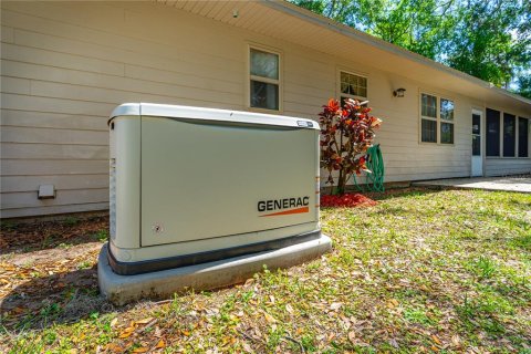 House in Edgewater, Florida 2 bedrooms, 122.17 sq.m. № 1613329 - photo 5