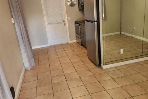 Commercial property in Lutz, Florida 12 bedrooms, 337.61 sq.m. № 2394296 - photo 5