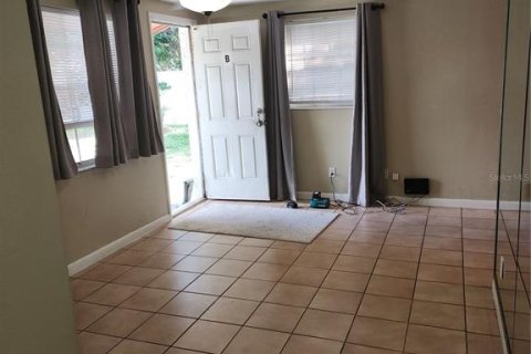 Commercial property in Lutz, Florida 12 bedrooms, 337.61 sq.m. № 2394296 - photo 12