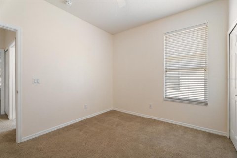 House in Orlando, Florida 4 bedrooms, 194.17 sq.m. № 1638275 - photo 11
