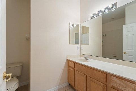 House in Orlando, Florida 4 bedrooms, 194.17 sq.m. № 1638275 - photo 15