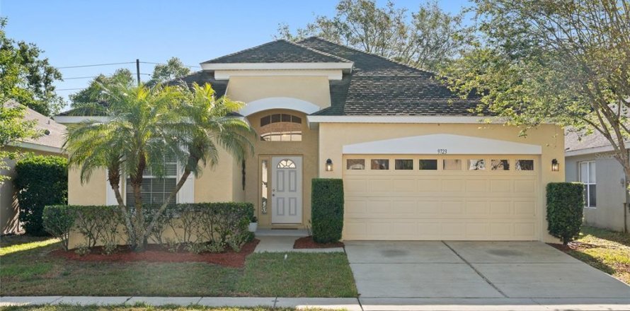House in Orlando, Florida 4 bedrooms, 194.17 sq.m. № 1638275